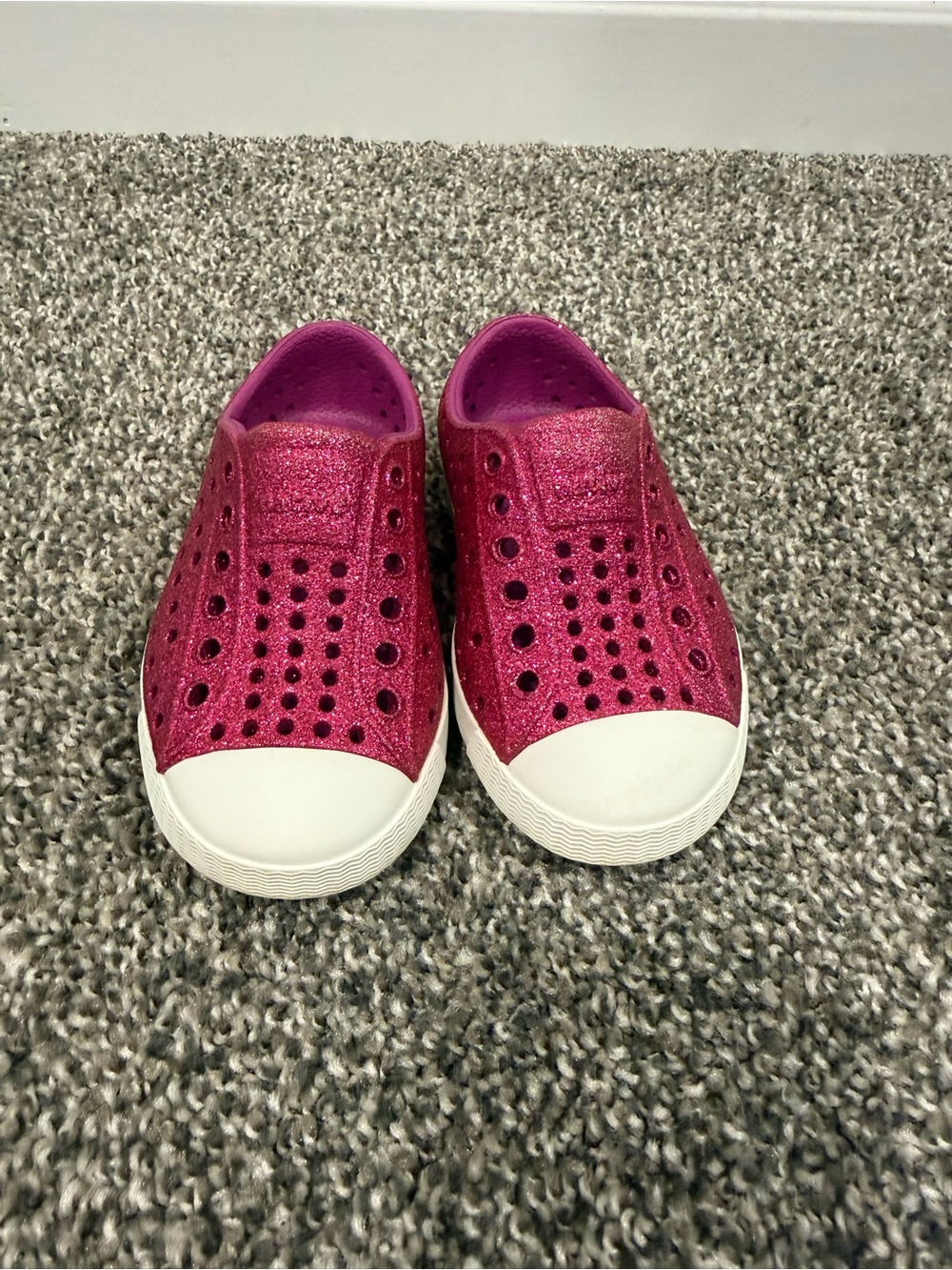 Native Jefferson Slip On Shoes - Picture 2 of 4